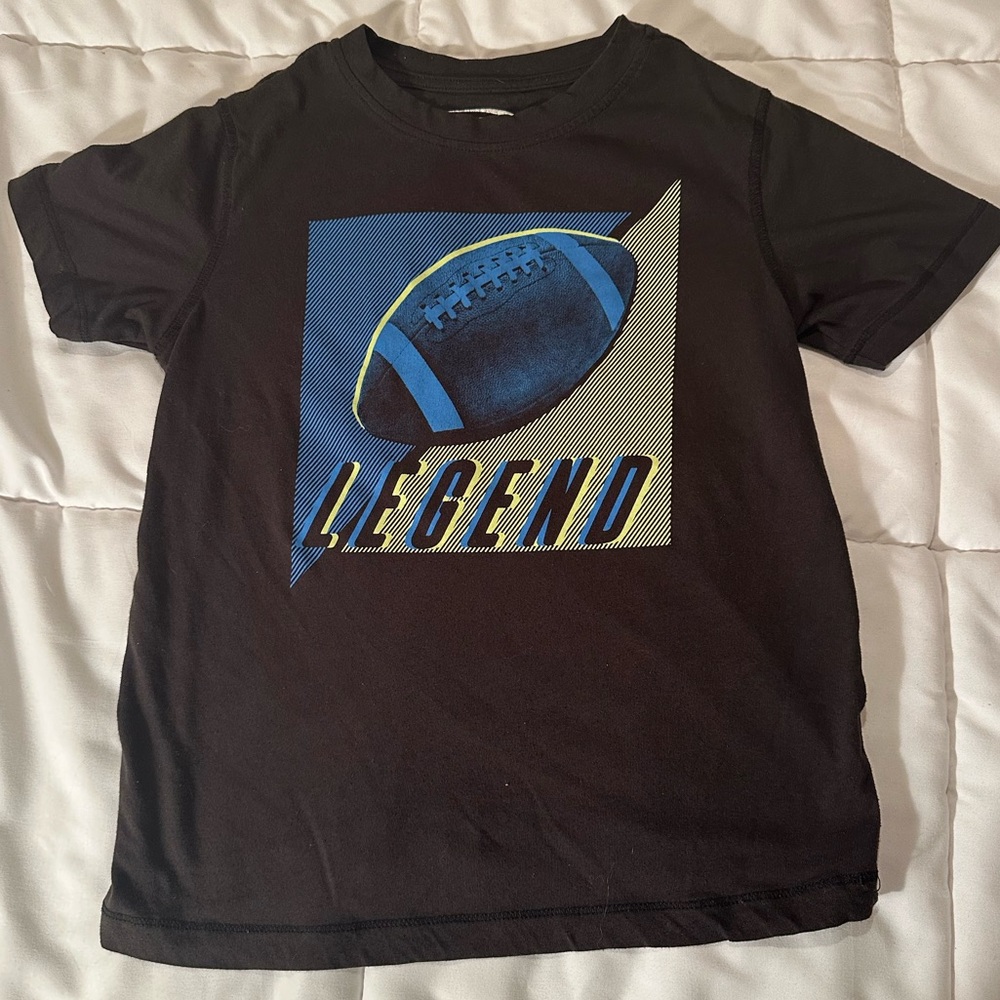 🌸 $3 if bundled - MTA SPORT Small ( 6 / 7 ) Legend Football Kids Black T-Shirt